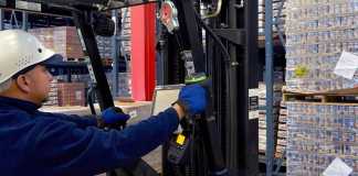 Tecnologie indossabili a vantaggio della logistica e del manifatturiero