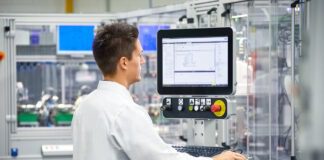 PC industriali modulari all-in-one per una vasta gamma di applicazioni